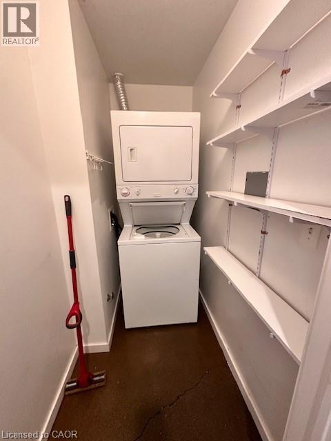 410 KING Street W Unit# 213, Kitchener, Ontario, N2G1C3 — Photo 2