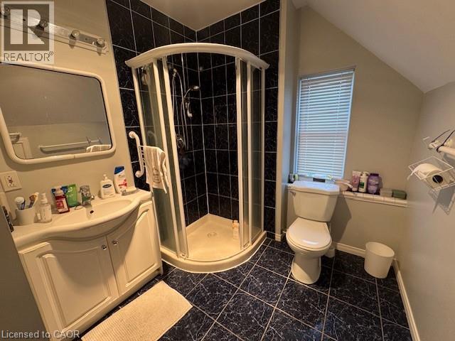 683 KING Street W Unit# B, Kitchener, Ontario, N2G1C9 — Photo 2