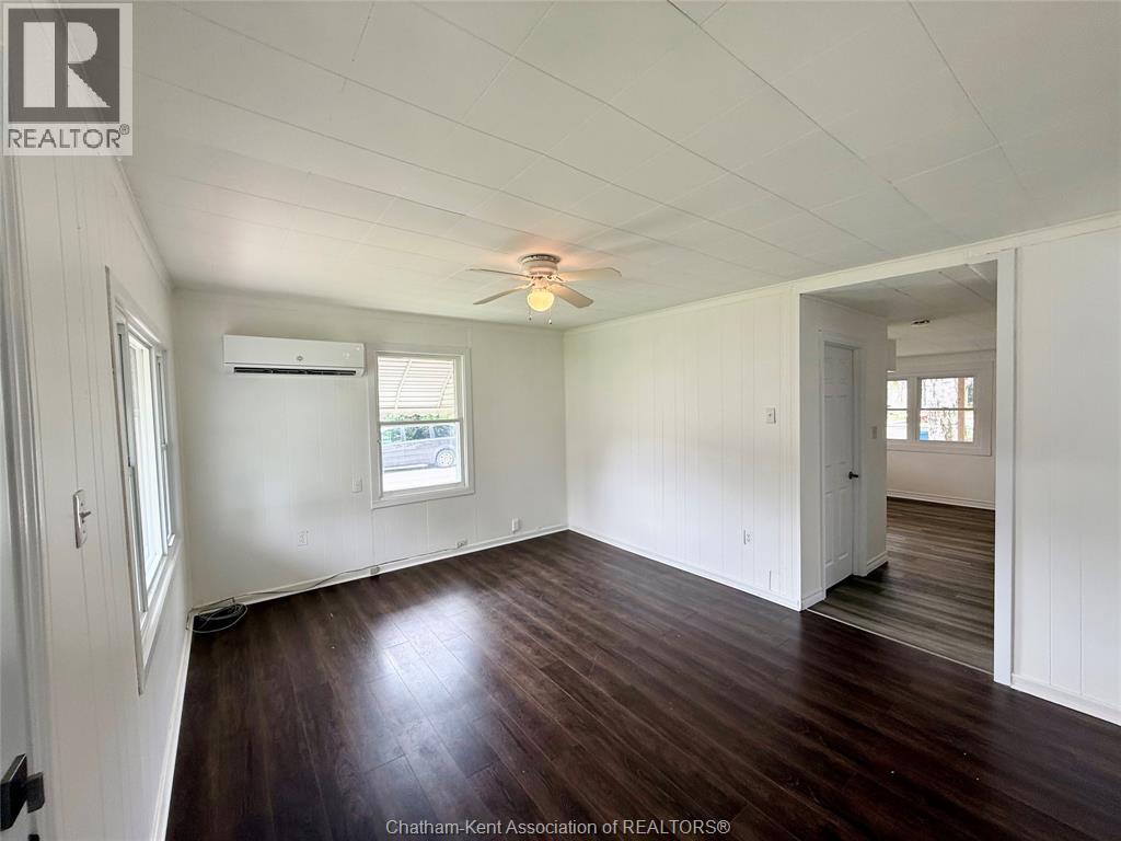 20 MCNAUGHTON AVENUE, Wallaceburg, Ontario, N8A1R8 — Photo 7