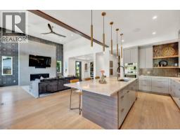 Family room - 364 Christleton Avenue, Kelowna, BC V1Y5H7 Photo 6