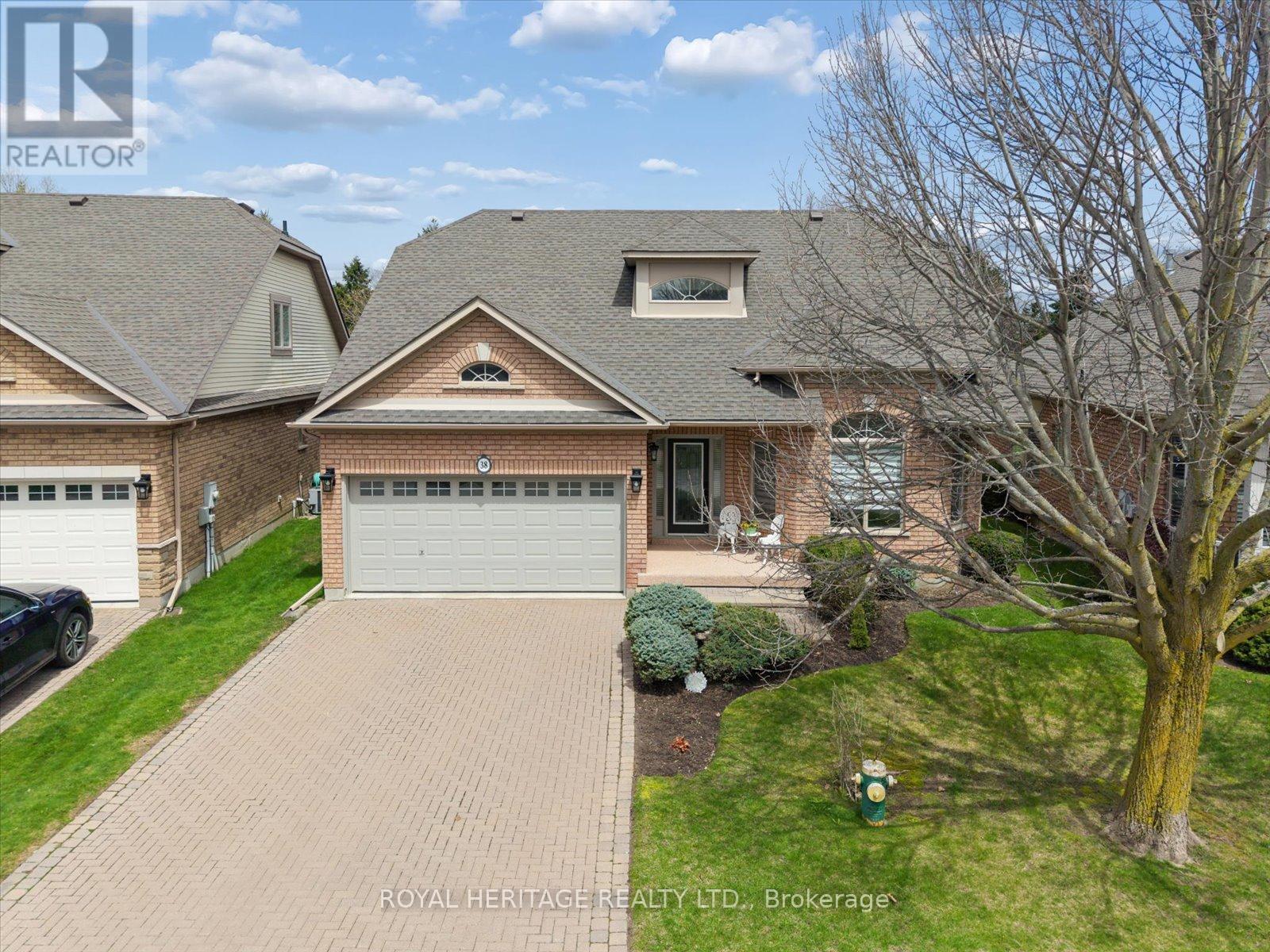 38 BRIAR GATE WAY - 1