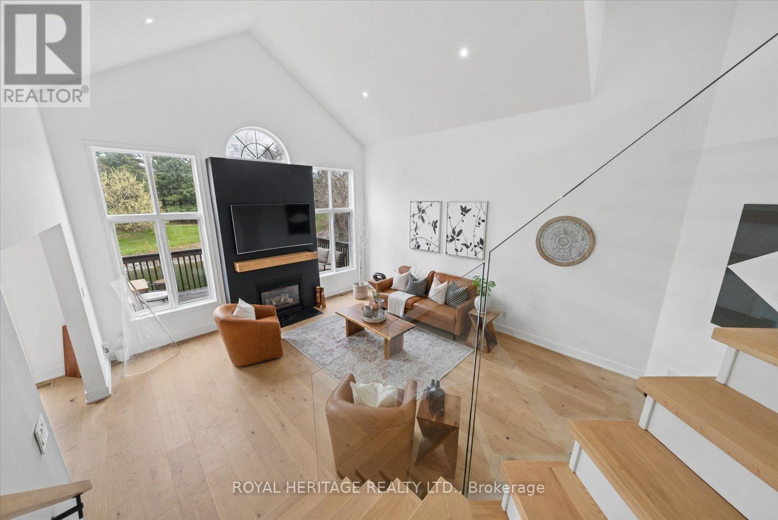 38 BRIAR GATE WAY - 10
