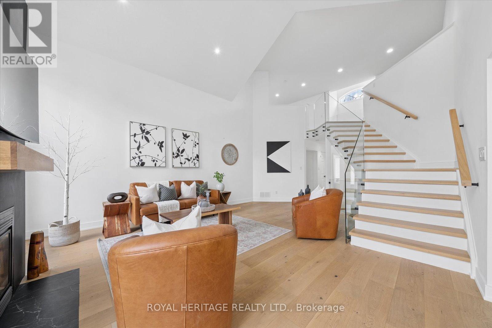 38 BRIAR GATE WAY - 11