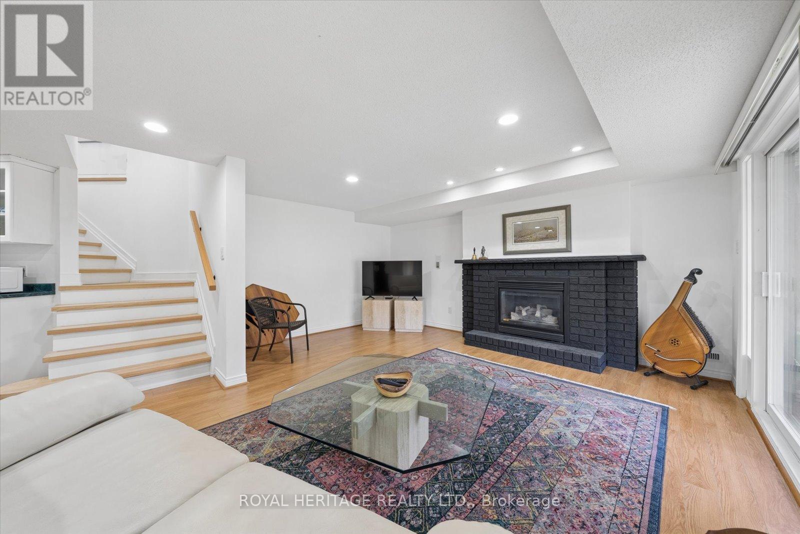 38 BRIAR GATE WAY - 28