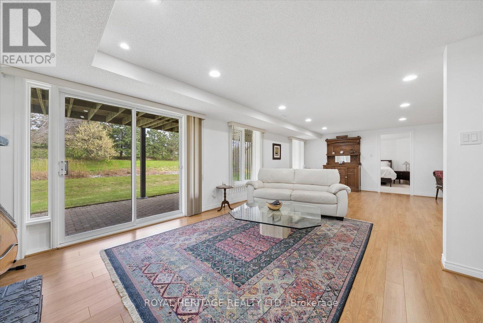 38 BRIAR GATE WAY - 29