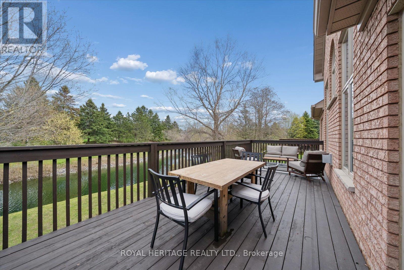 38 BRIAR GATE WAY - 37