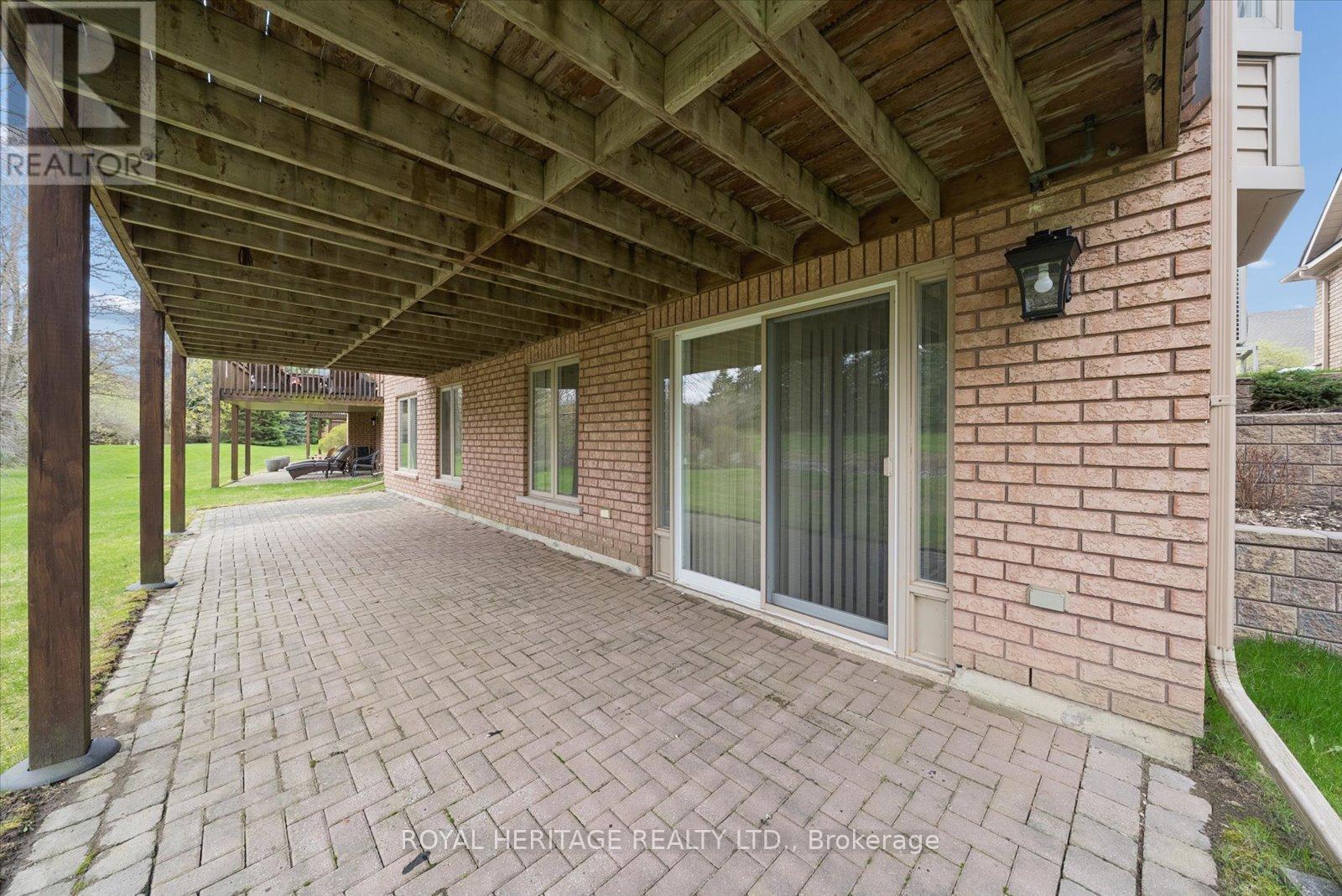38 BRIAR GATE WAY - 38