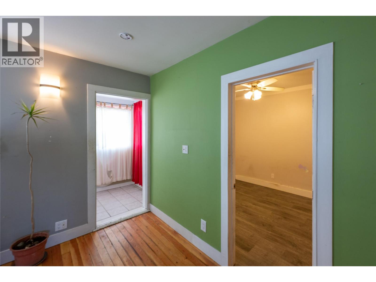 308 Alexander Avenue - 15