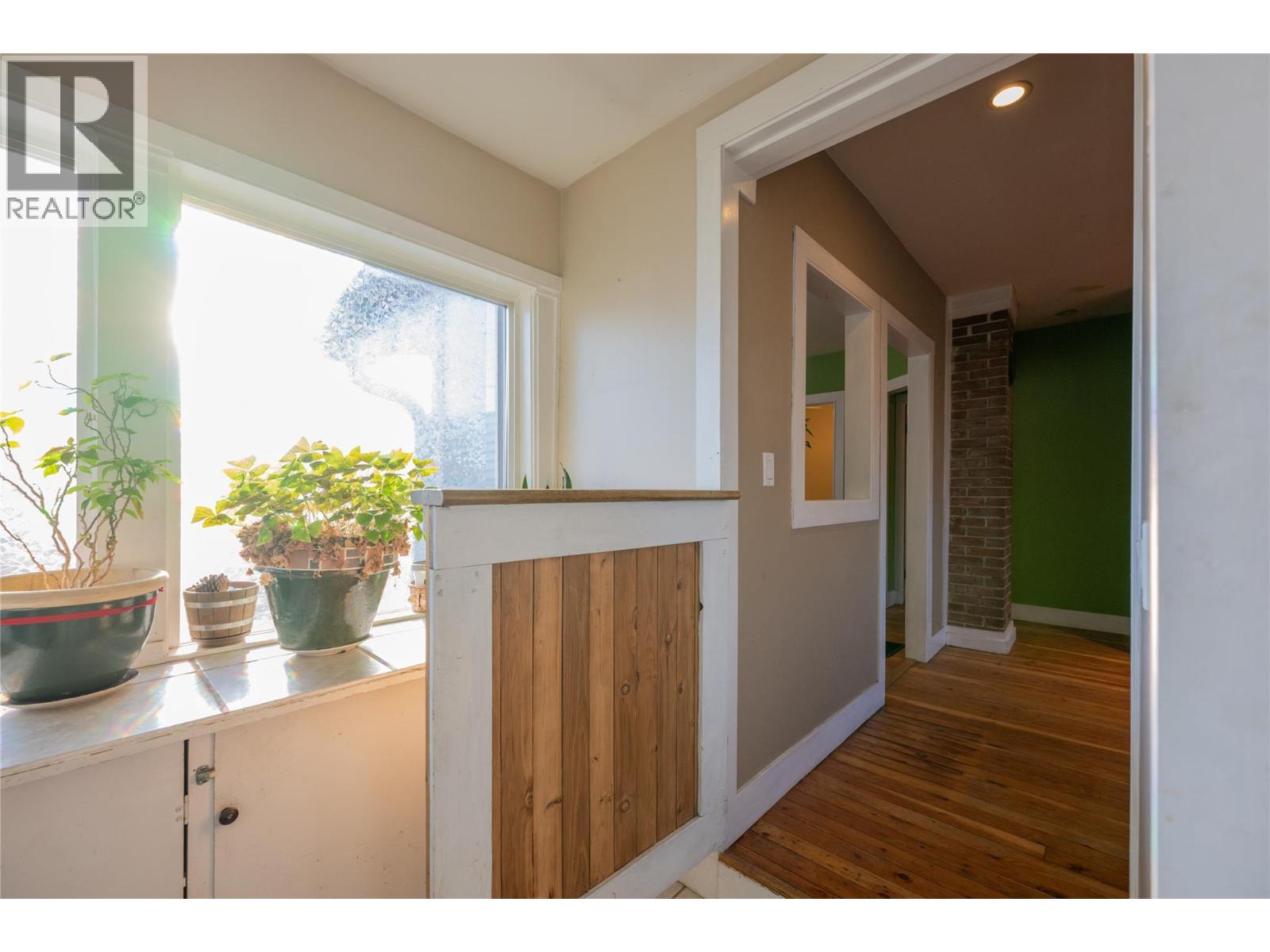 308 Alexander Avenue - 9