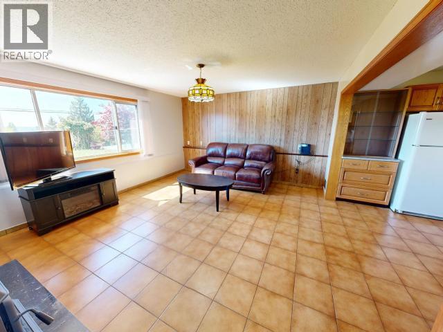 4688 FERNWOOD AVE - 12