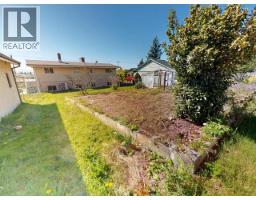 4688 Fernwood Ave, Powell River, BC V8A3L6 Photo 26