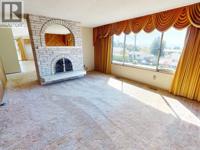 4688 FERNWOOD AVE - Image 2