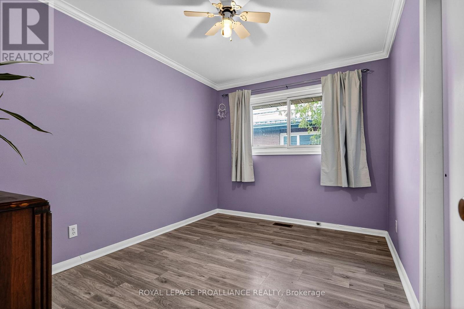 15 GEARIN STREET - 33