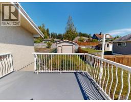 4688 Fernwood Ave, Powell River, BC V8A3L6 Photo 21