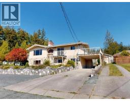 4688 Fernwood Ave, Powell River, BC V8A3L6 Photo 22
