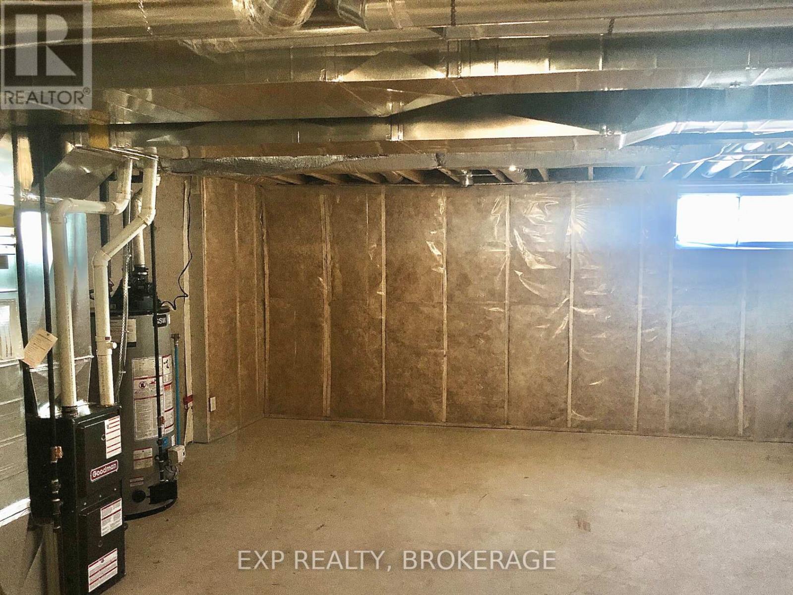 1425 SUMMER STREET - 21