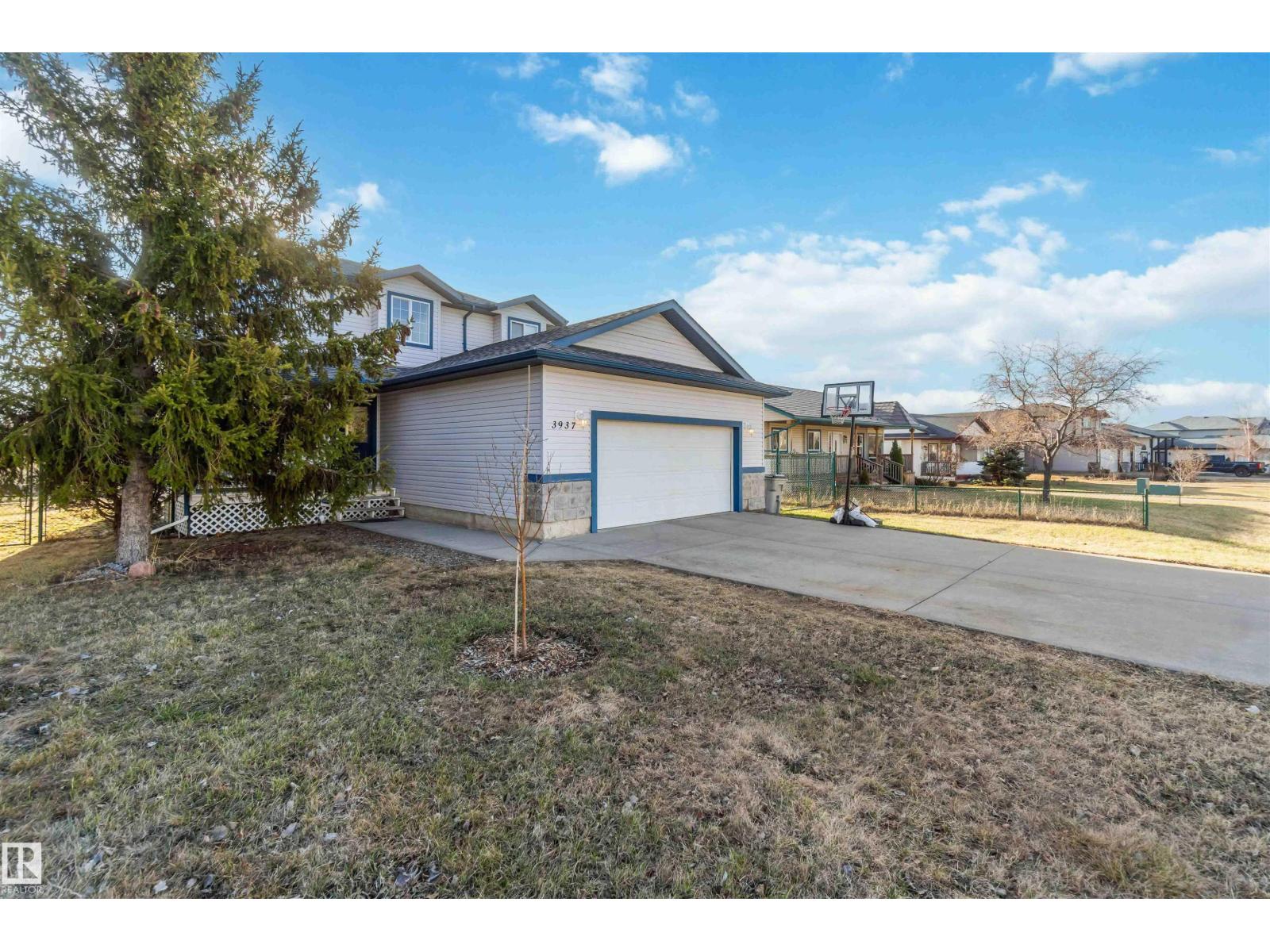 3937 51 ST - Image 2