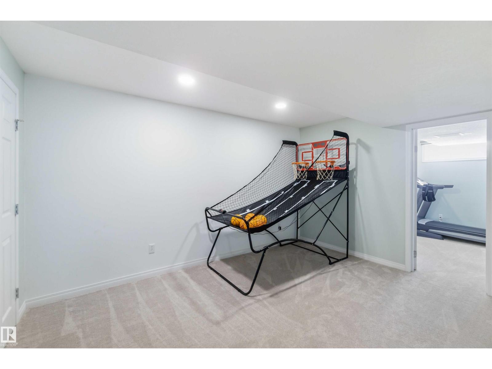 3937 51 ST - 54