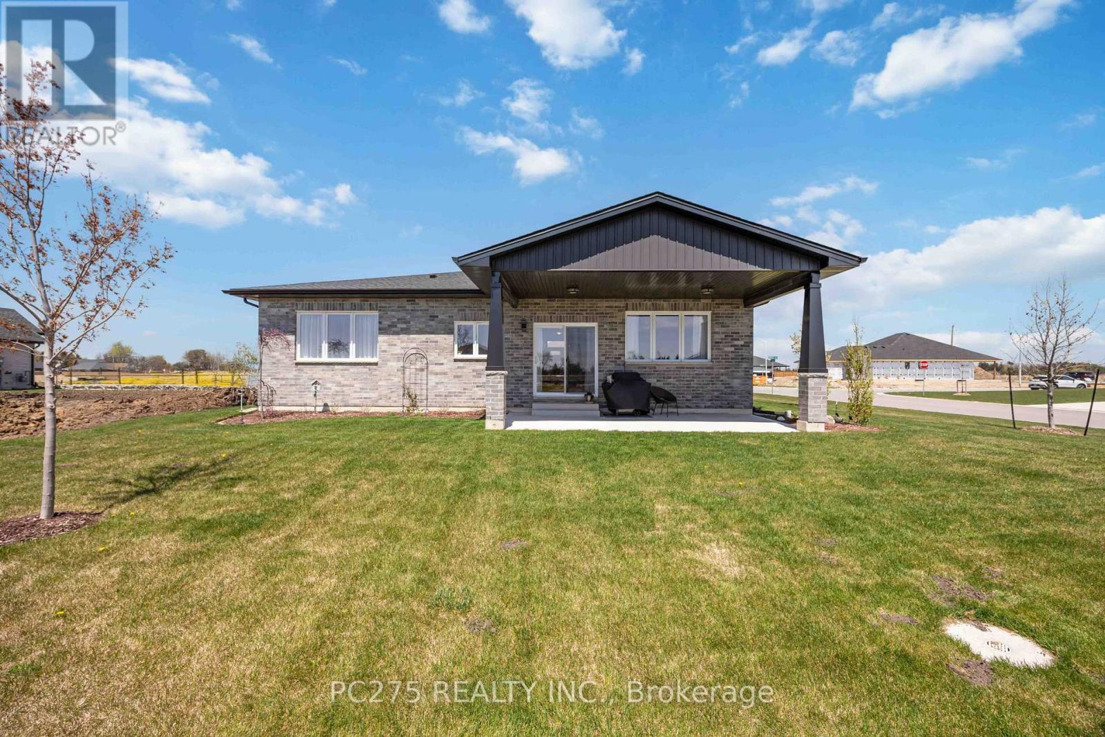 3585 BRITT BOULEVARD - 36