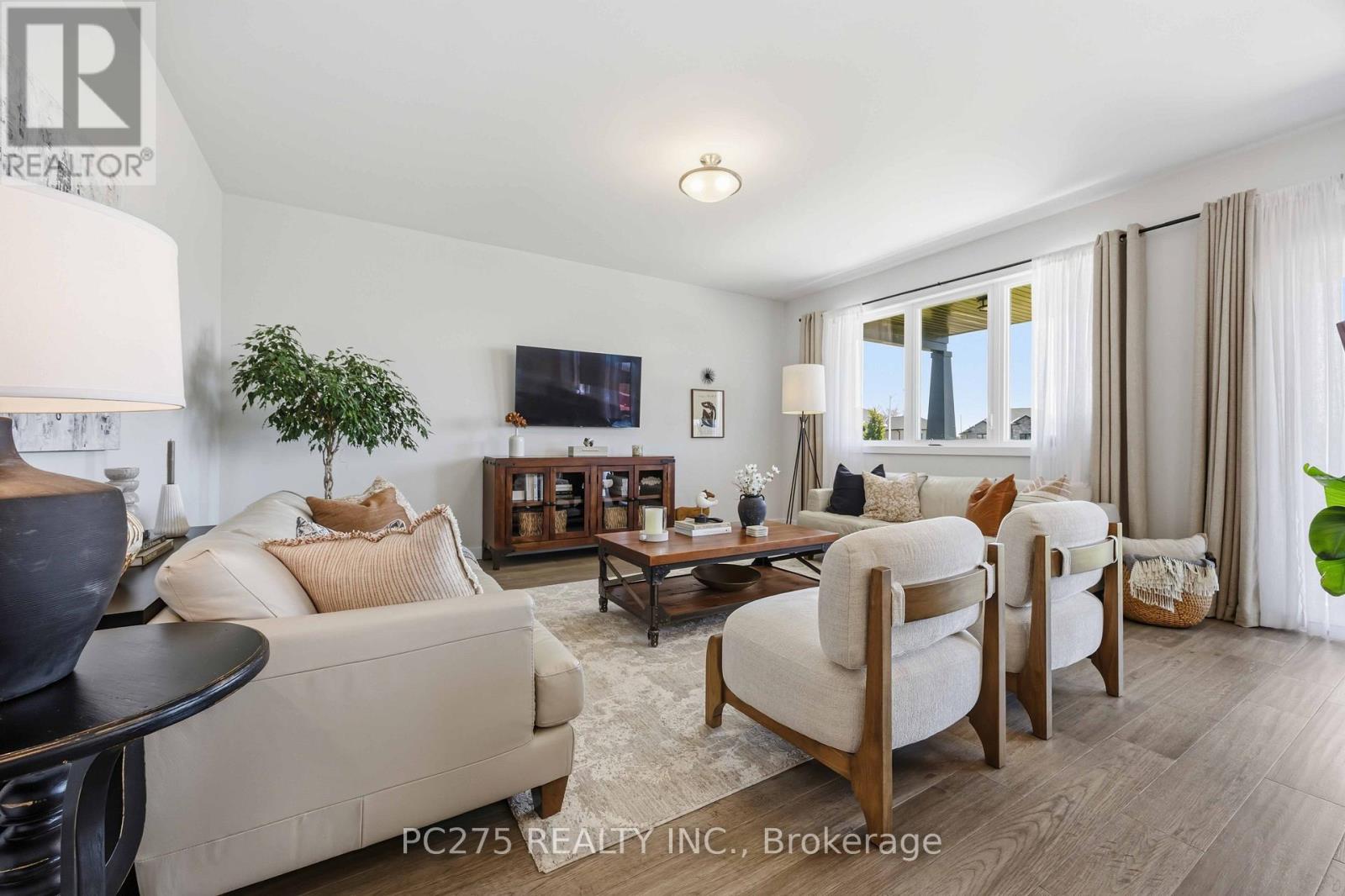 3585 BRITT BOULEVARD - 7