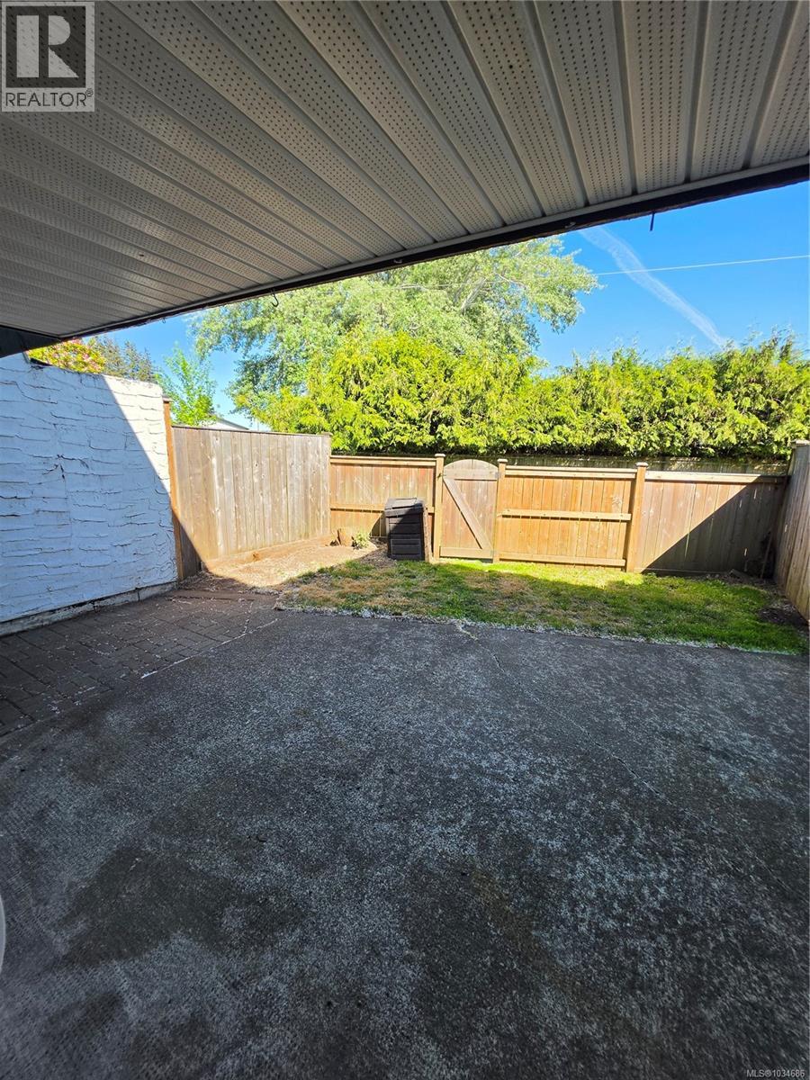 #44 1957 Guthrie Rd - Image 2