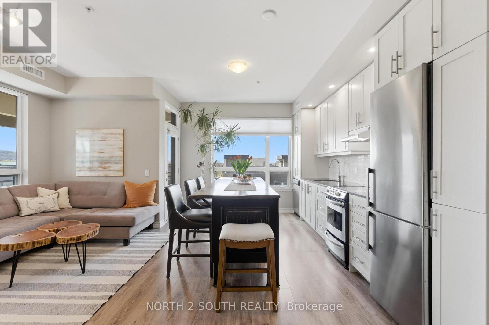 #408 40 ESPLANADE LANE - 15