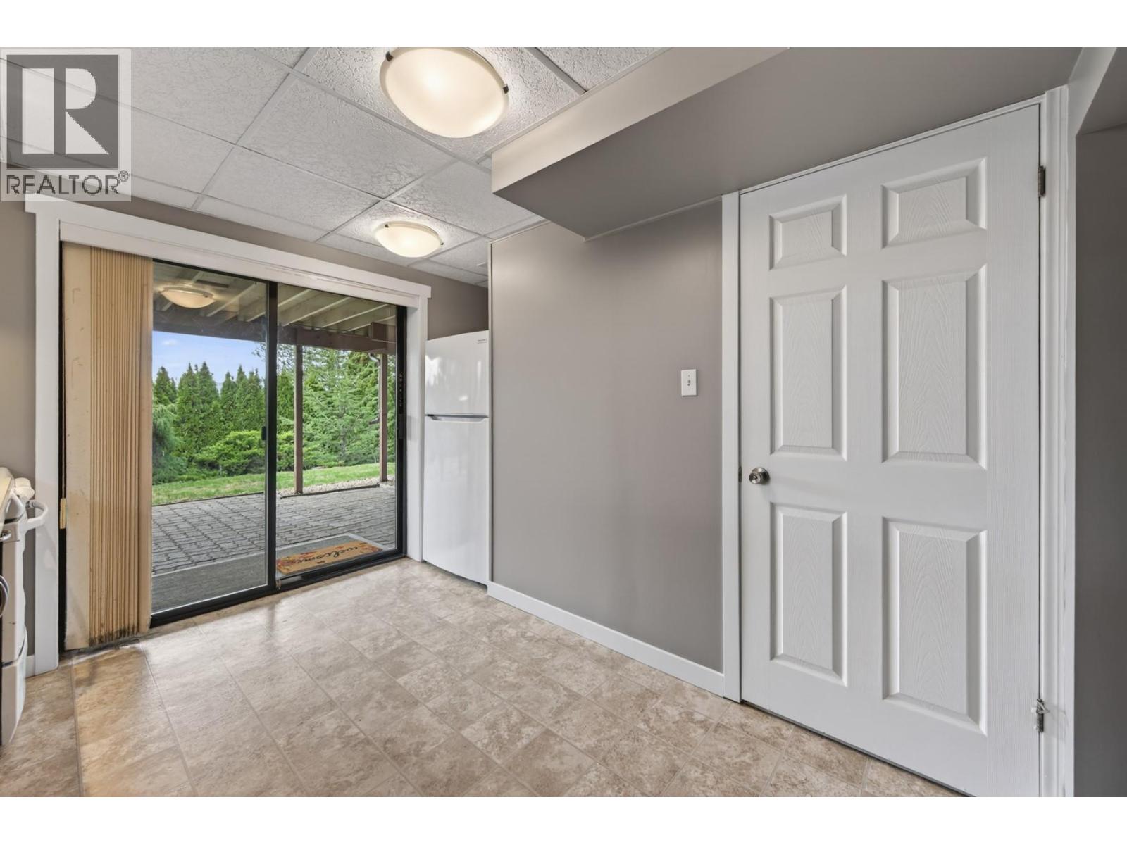 680 Fleming Drive - 33