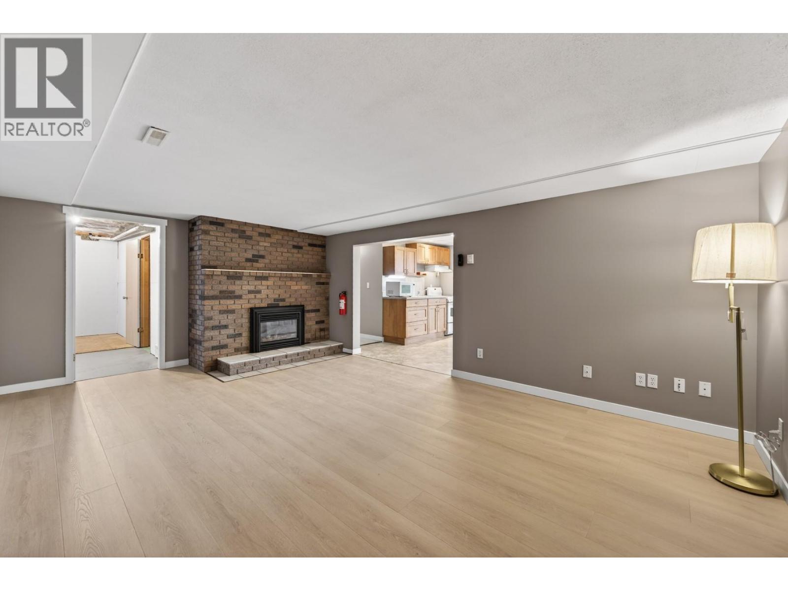 680 Fleming Drive - 35
