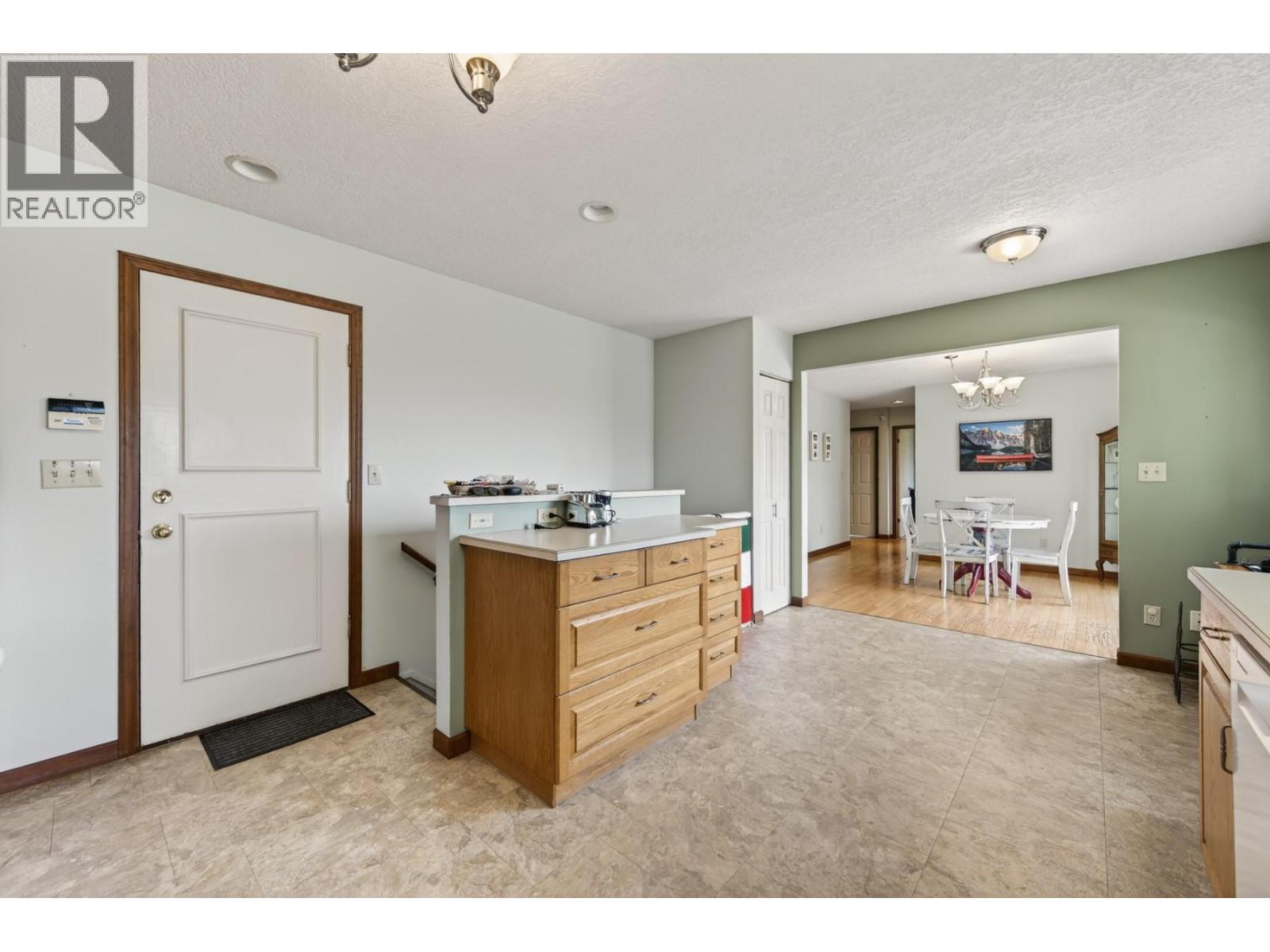 680 Fleming Drive - 8