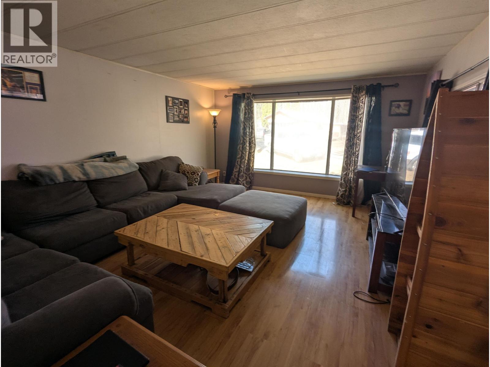 #82-4430 16 Highway, Smithers