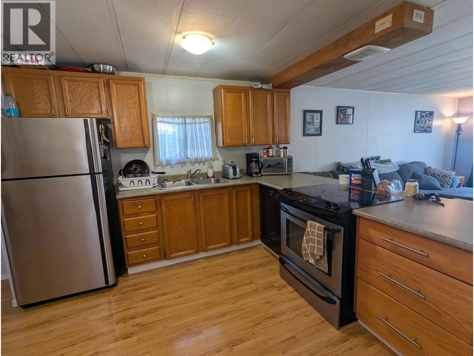 #82-4430 16 Highway, Smithers