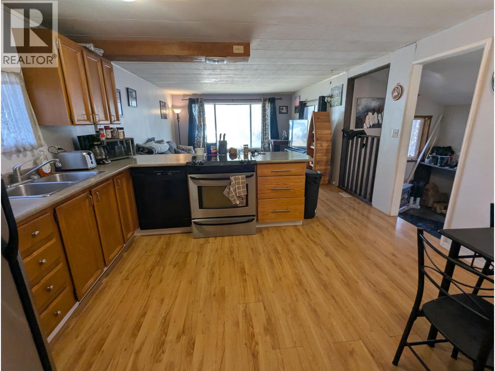 #82-4430 16 Highway, Smithers