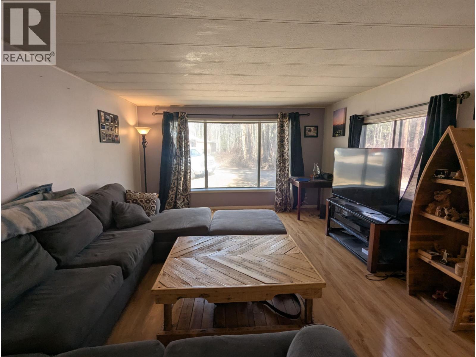 #82-4430 16 Highway, Smithers