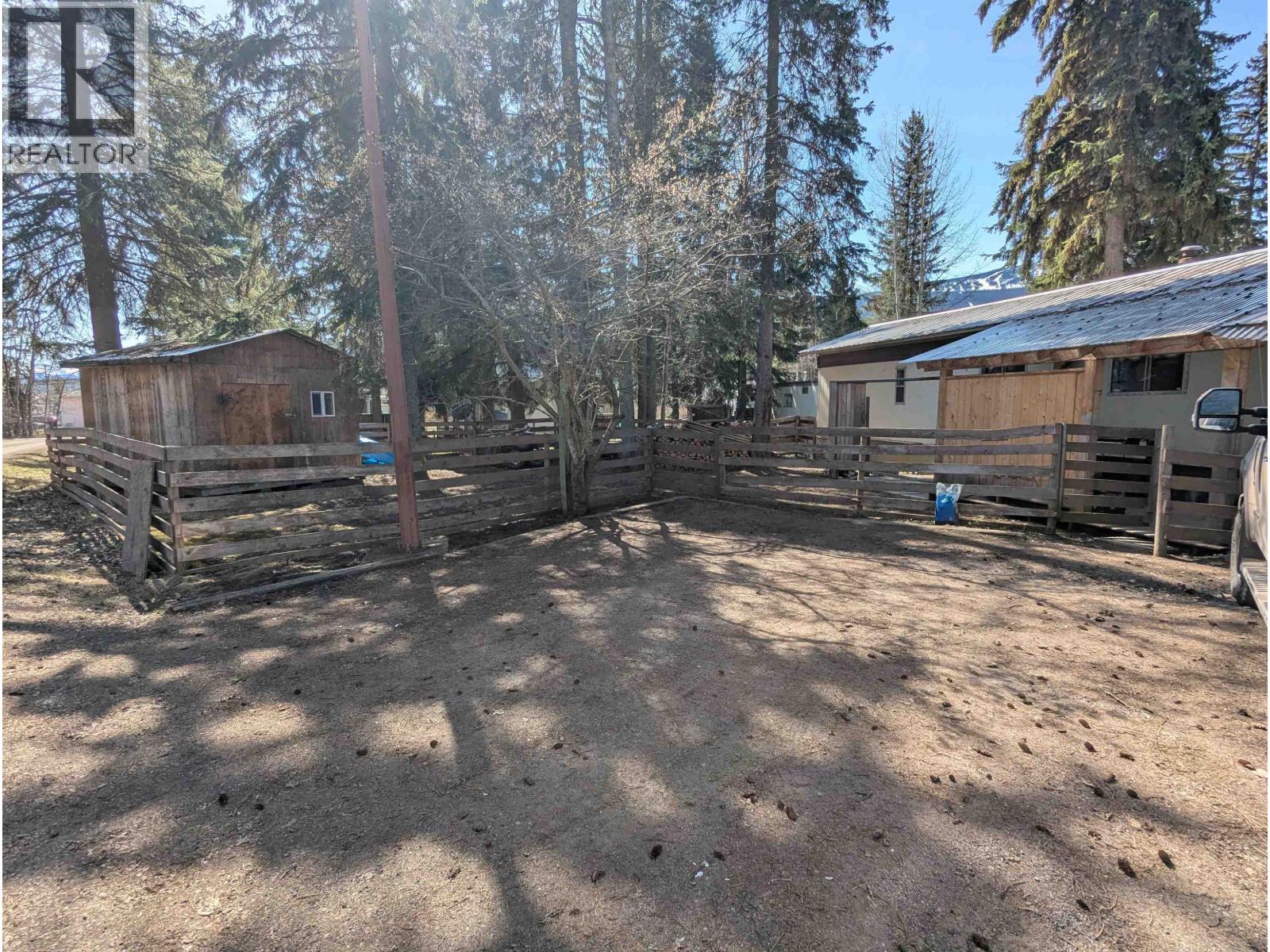 #82-4430 16 Highway, Smithers