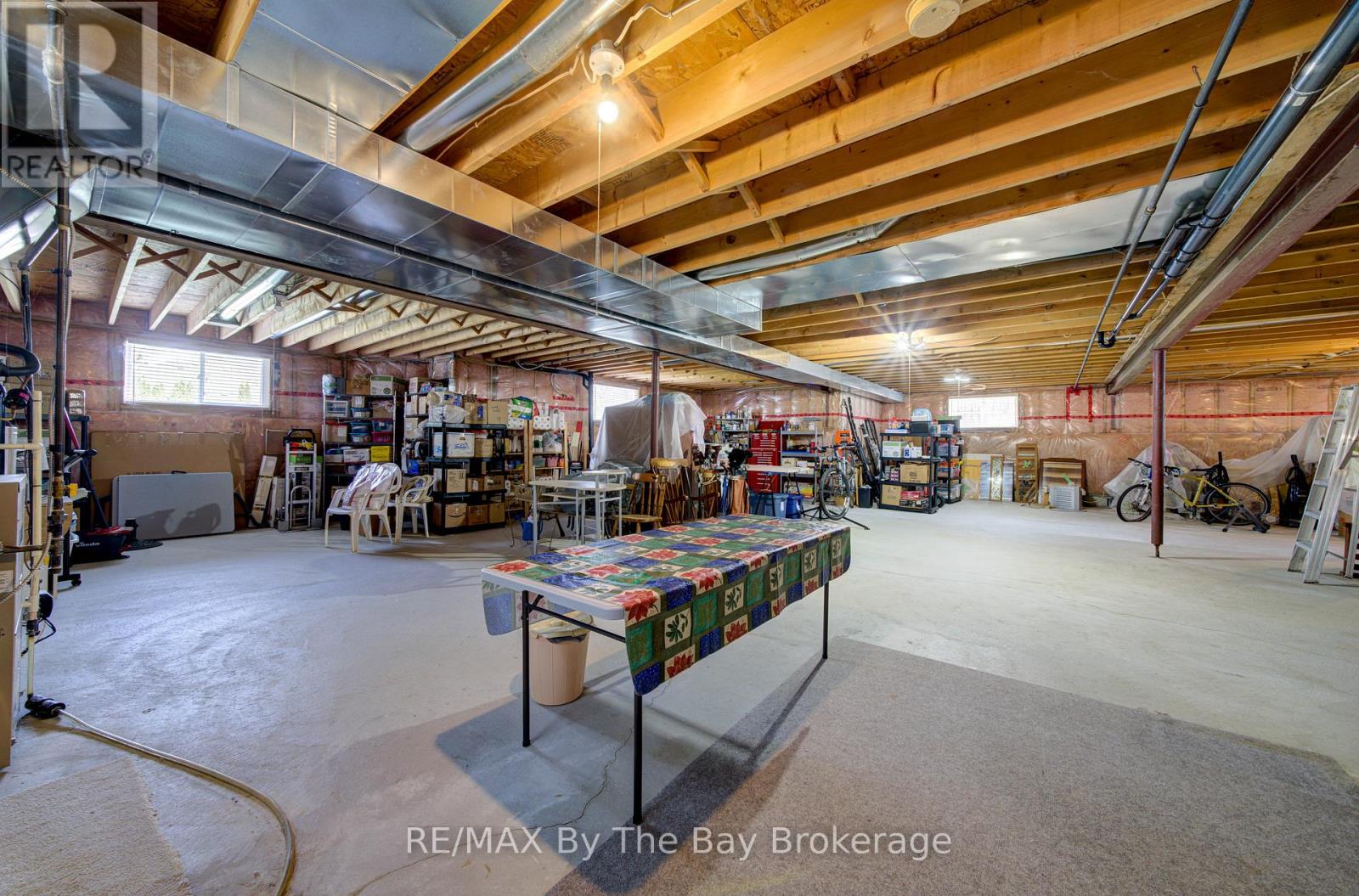 420 RAMBLEWOOD DRIVE - 28