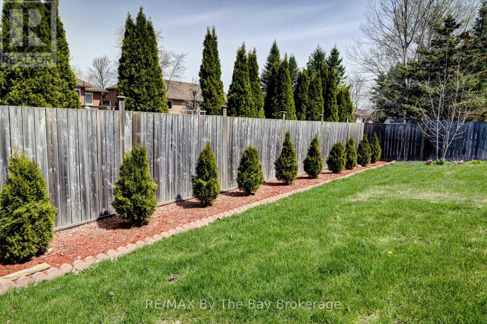 420 RAMBLEWOOD DRIVE - 42