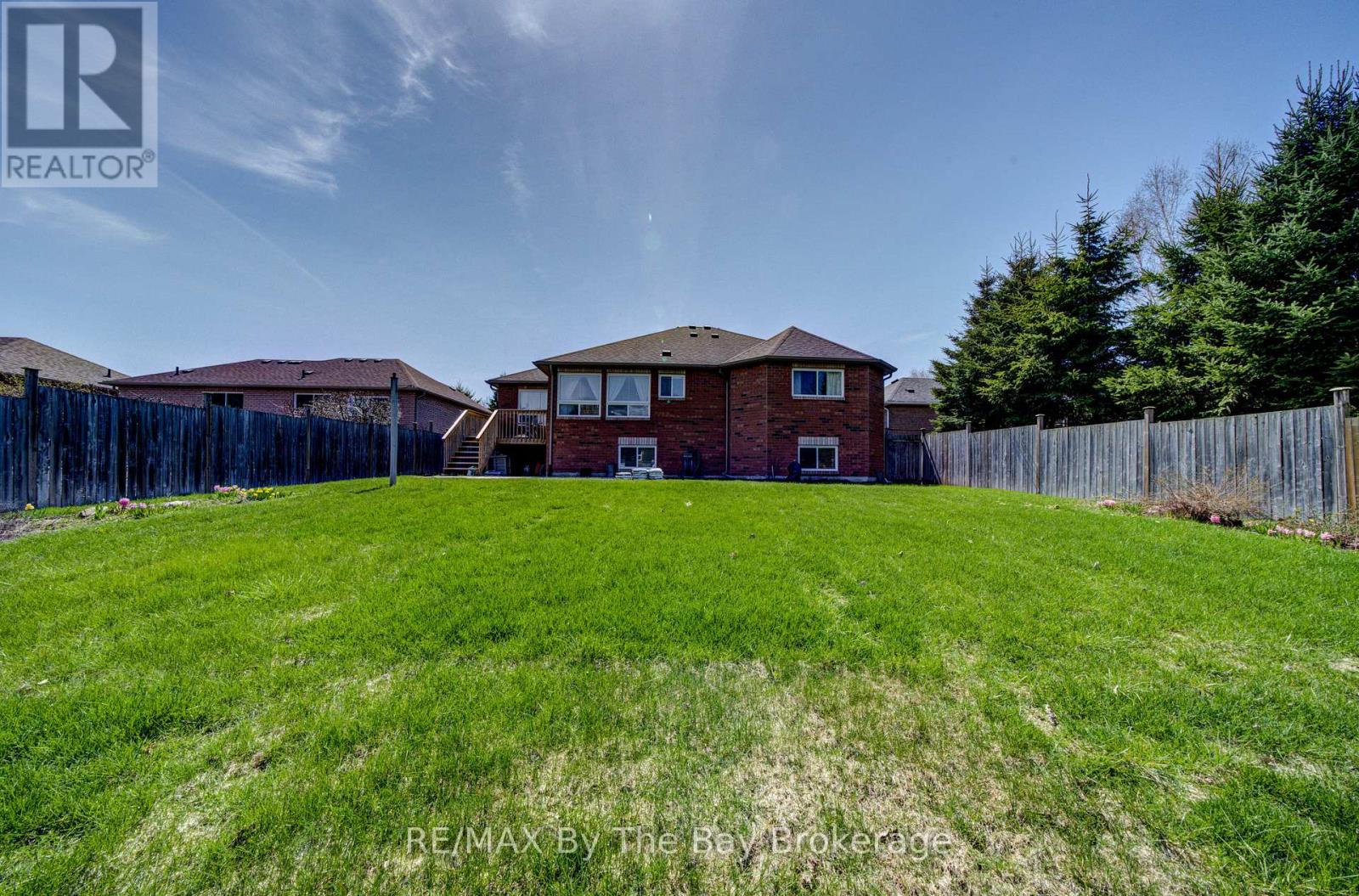 420 RAMBLEWOOD DRIVE - 44