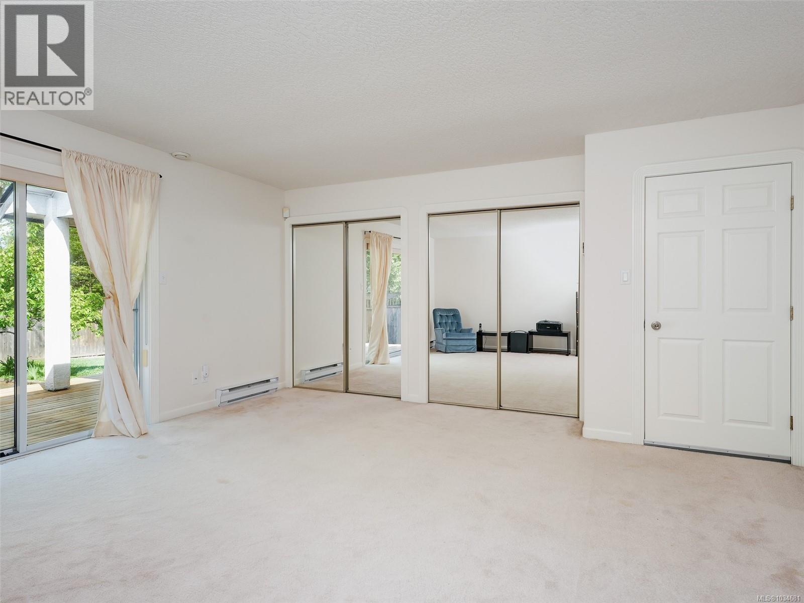  772 Wesley Court, Saanich