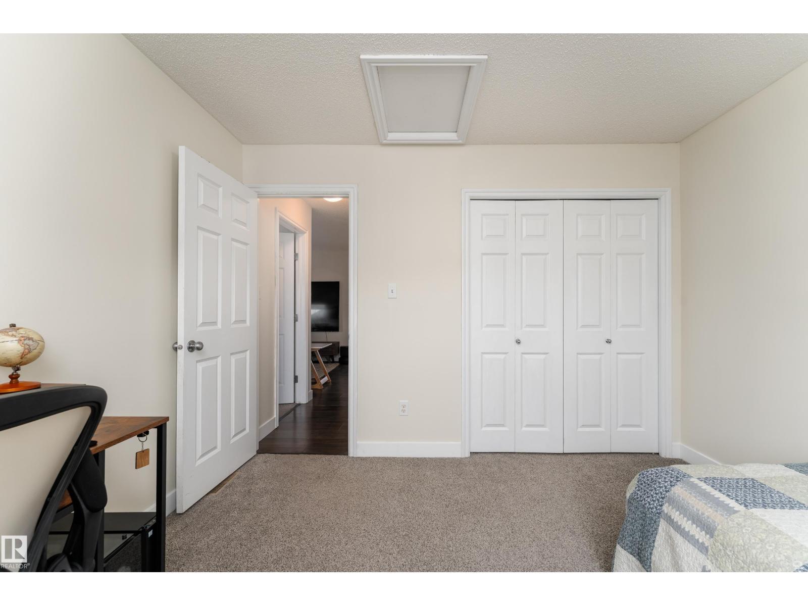 9538 SIMPSON CO NW, Edmonton