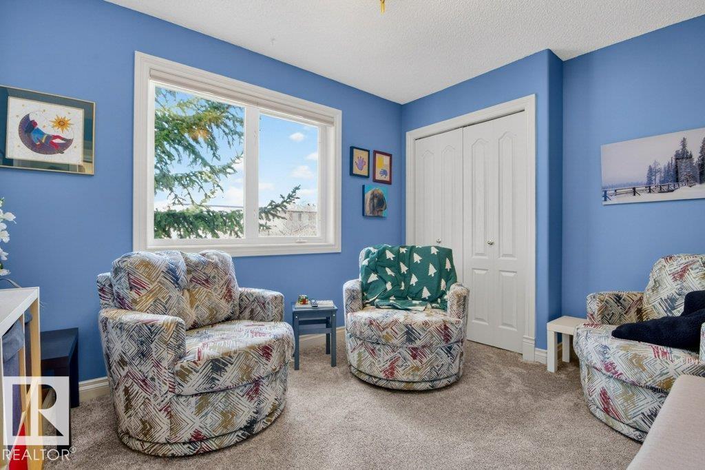 11686 15 AV NW, Edmonton
