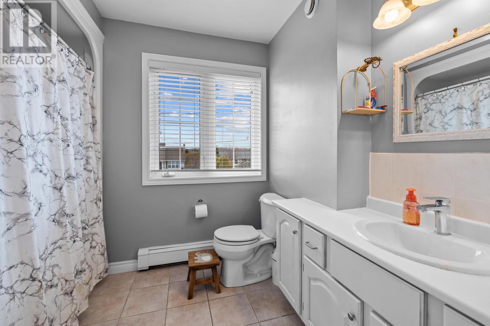 113 GREENSVIEW Drive - 26