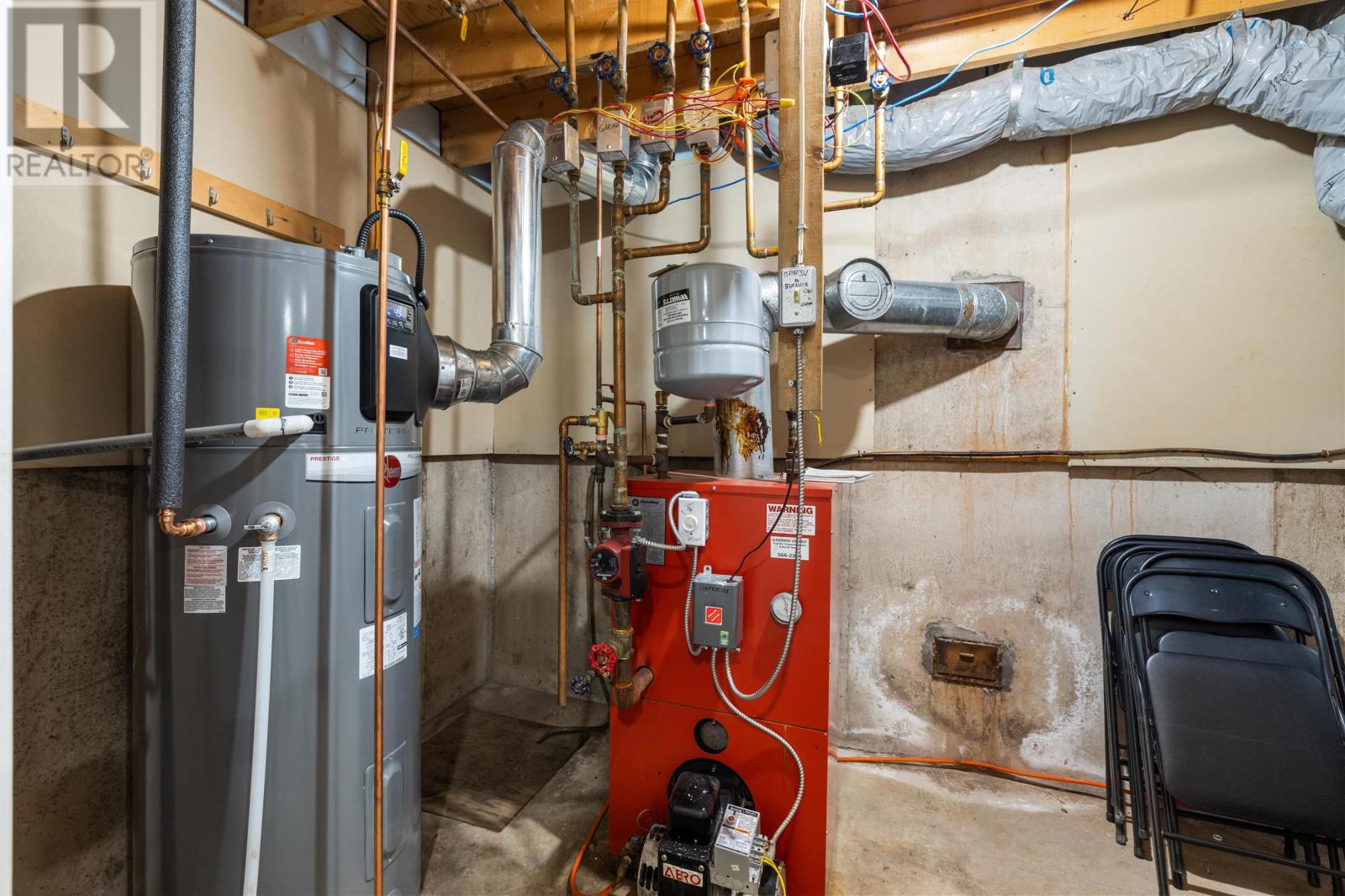 113 GREENSVIEW Drive - 27