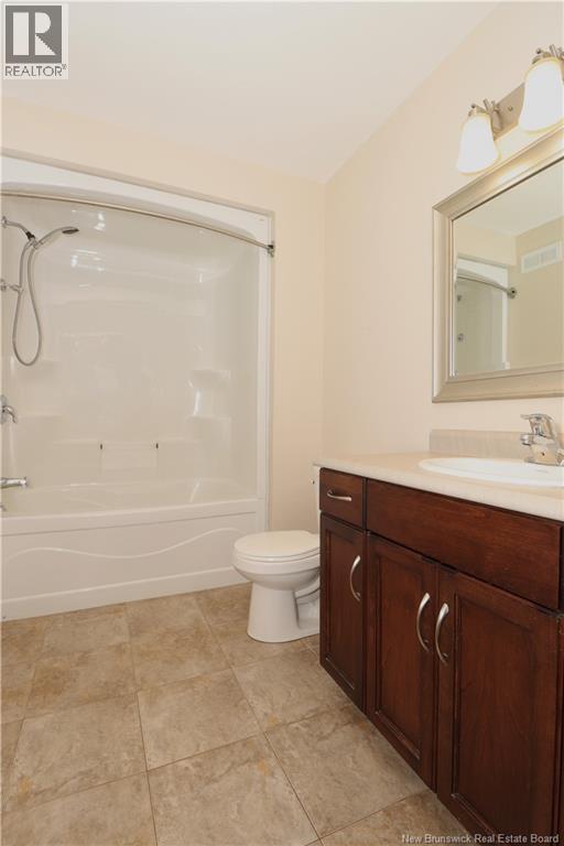 938 Bernard Street - 19
