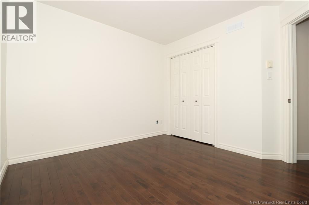 938 Bernard Street - 17