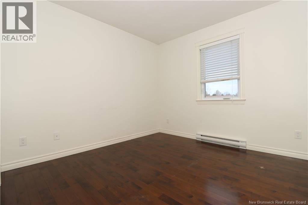 938 Bernard Street - 21