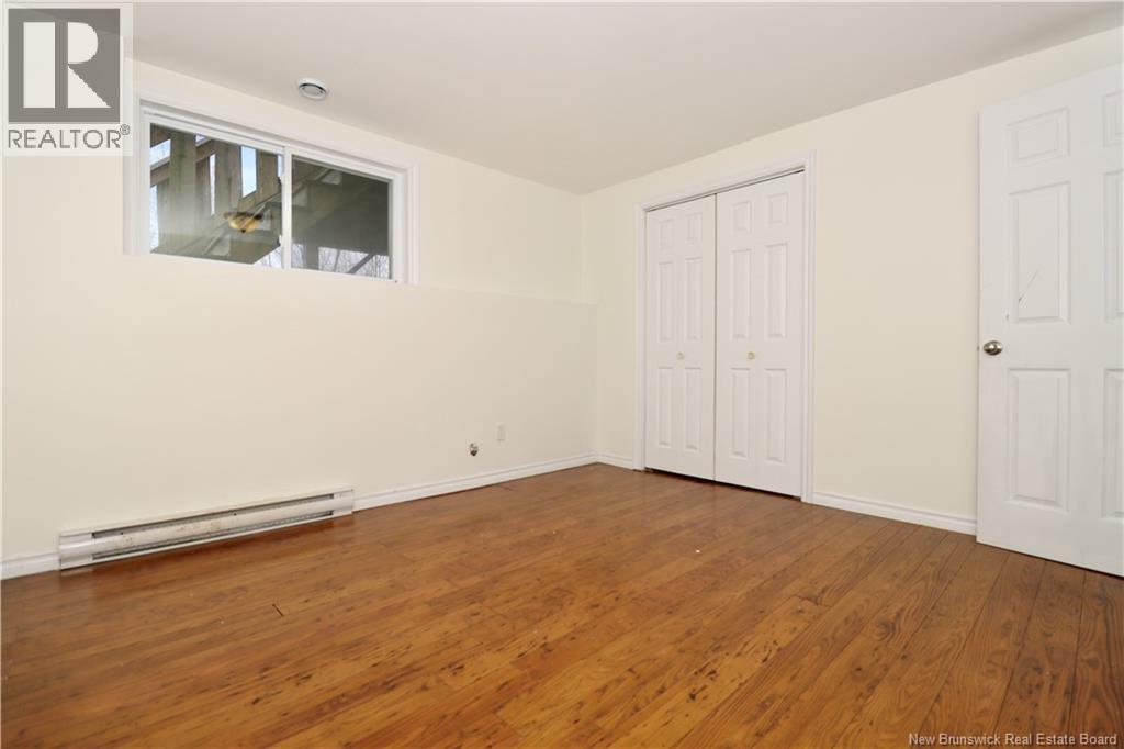 938 Bernard Street - 25