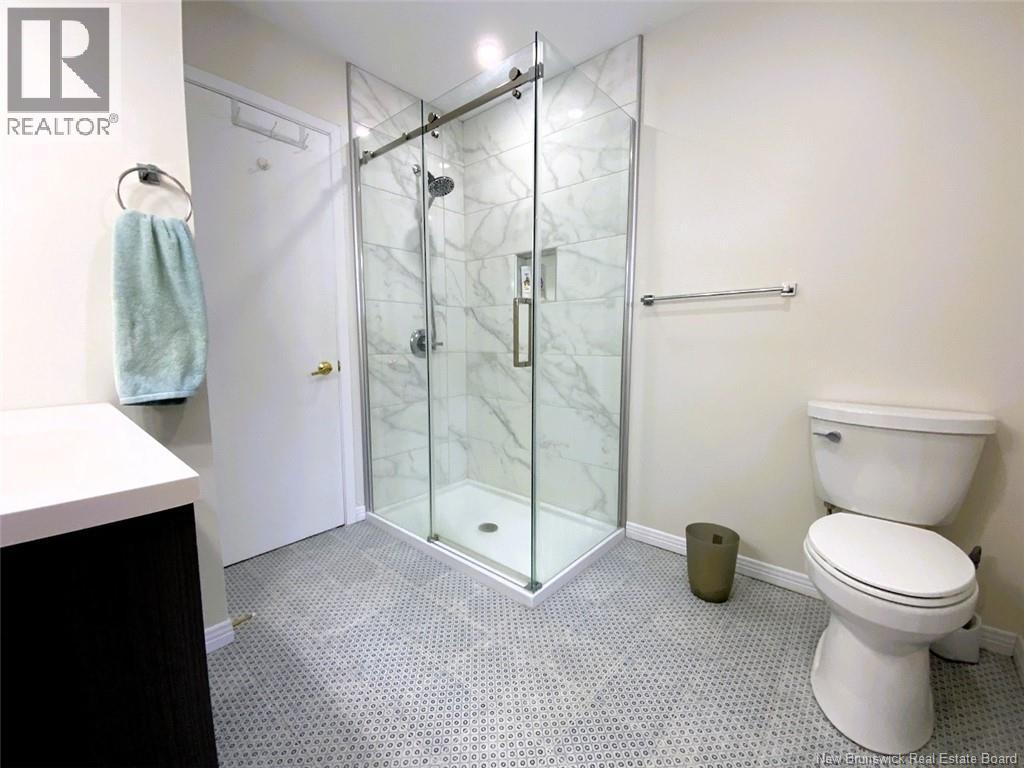 64 Chouinard Avenue - 10