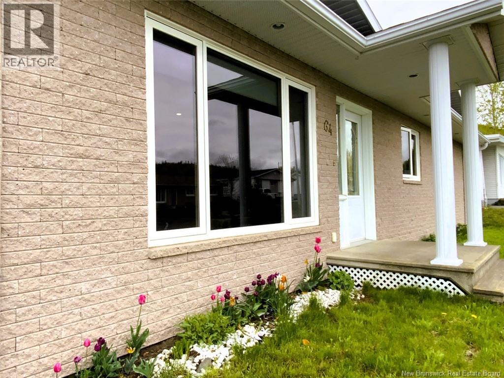 64 Chouinard Avenue - 2