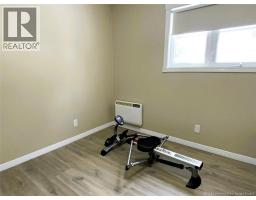 Living room - 64 Chouinard Avenue, Edmundston, NB E3V3L8 Photo 8