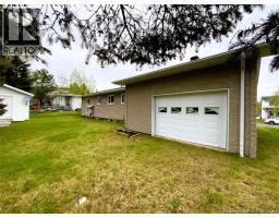 64 Chouinard Avenue, Edmundston, NB E3V3L8 Photo 9